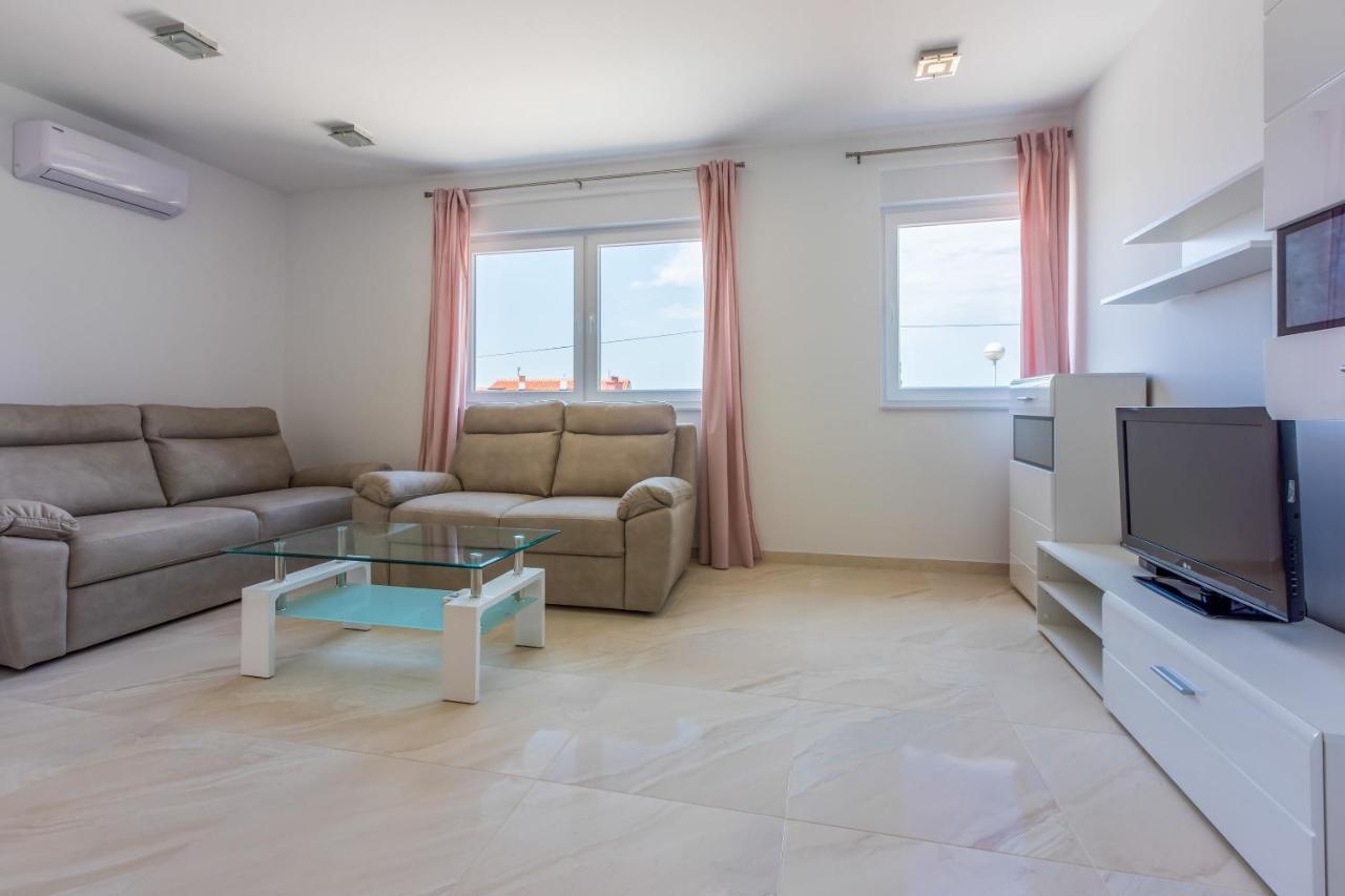 Apartments Cvetkovic Crikvenica Ngoại thất bức ảnh
