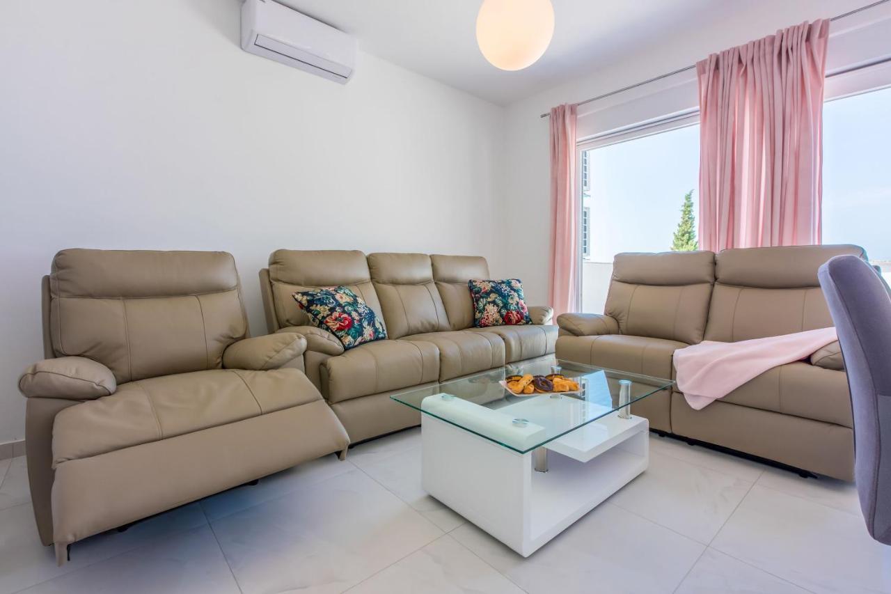 Apartments Cvetkovic Crikvenica Ngoại thất bức ảnh