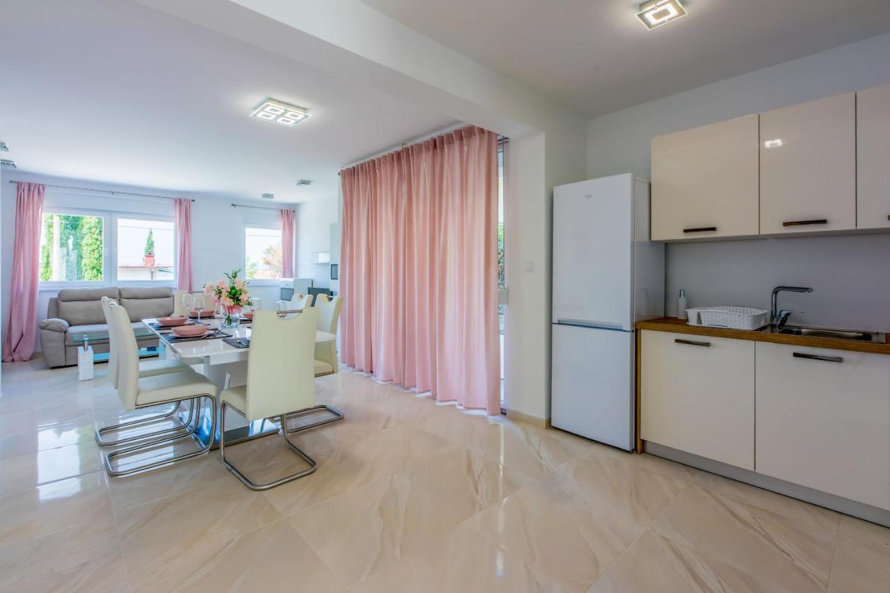 Apartments Cvetkovic Crikvenica Ngoại thất bức ảnh