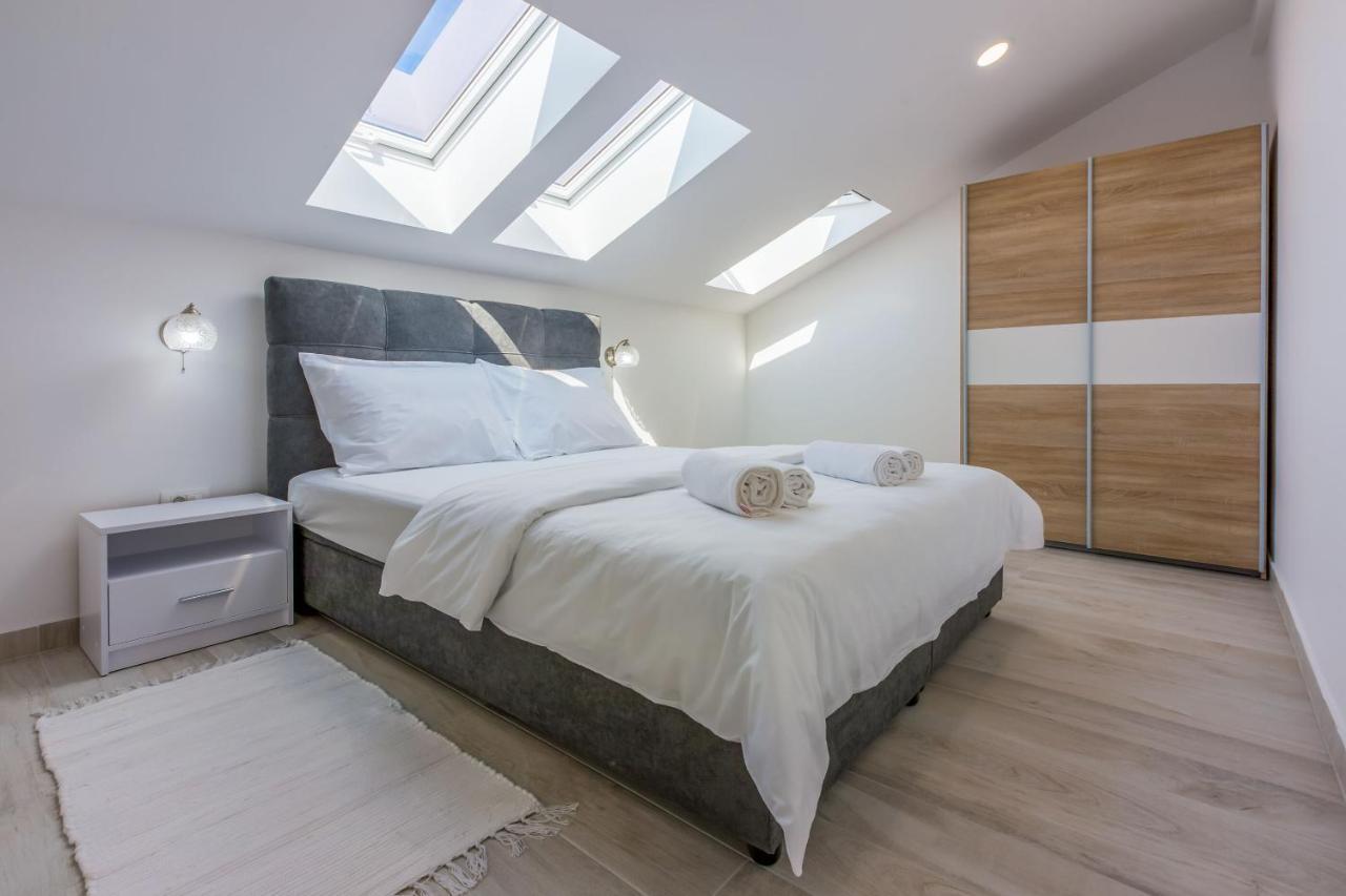 Apartments Cvetkovic Crikvenica Ngoại thất bức ảnh