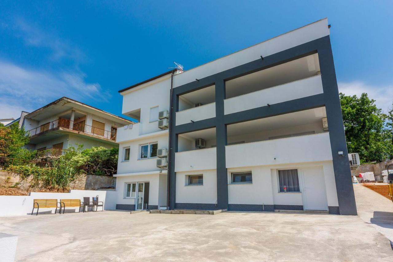 Apartments Cvetkovic Crikvenica Ngoại thất bức ảnh
